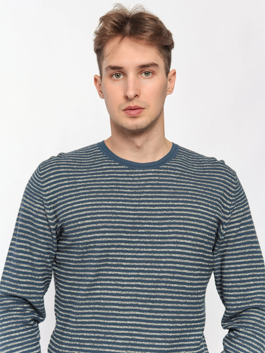 Джемпер в полоску